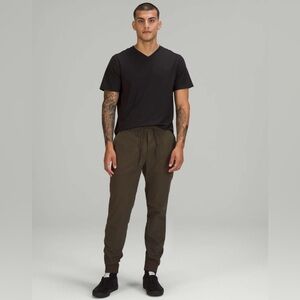 lululemon athletica Men's ABC Jogger Warpstreme Dark Olive